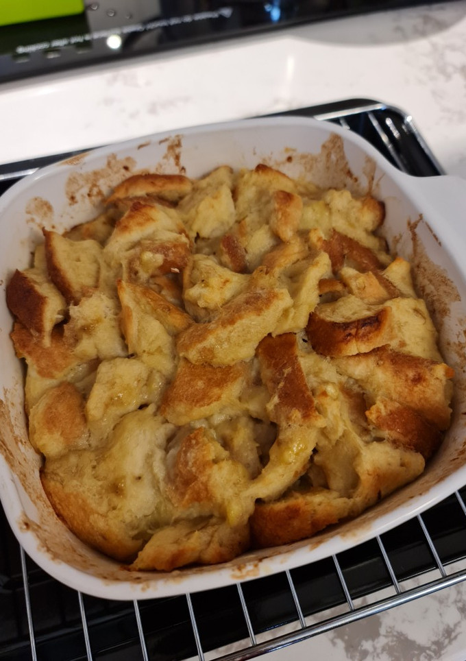 A picture of Banana Bread Pudding.