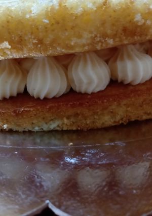 Una foto de Crema Kinder para relleno o cubierta