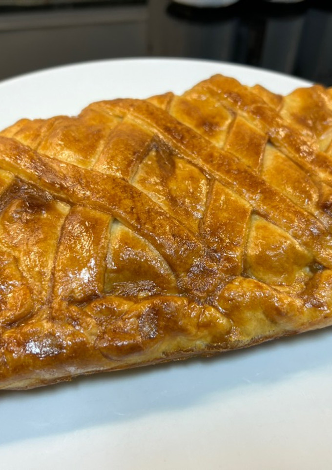 Una foto de Empanada de atún y chorizo en Airfryer Cosori