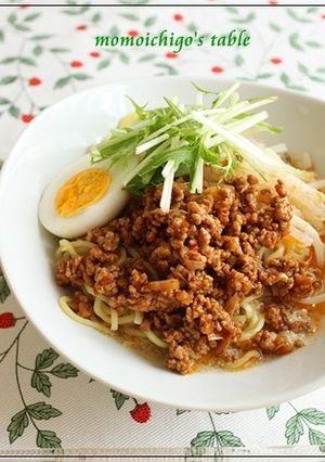 A picture of Chilled Tantanmen (Cold Spicy Sesame Noodles).