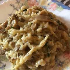 Una foto de Risotto con setas