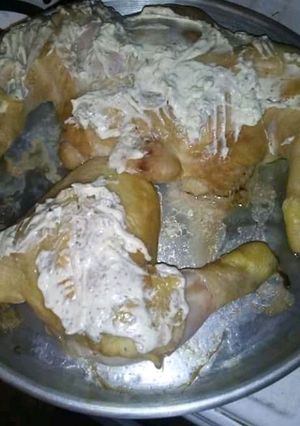 Una foto de Pollo con papas a la mayonesa