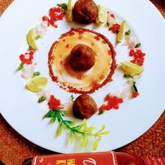A picture of Chicken balls.