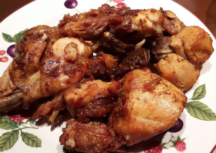  Resep Ayam goreng praktis  banget oleh La Ros Cuisin  