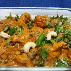 A picture of Mughlai Chicken Gravy.