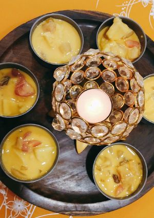 A picture of Mango Curd Custard.