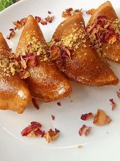 صورة لوصفة قطايف بحشو الجبنة الموتزاريلا 😋