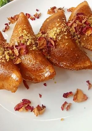 صورة لوصفة قطايف بحشو الجبنة الموتزاريلا 😋