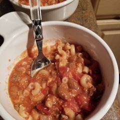 A picture of Chili Mac.