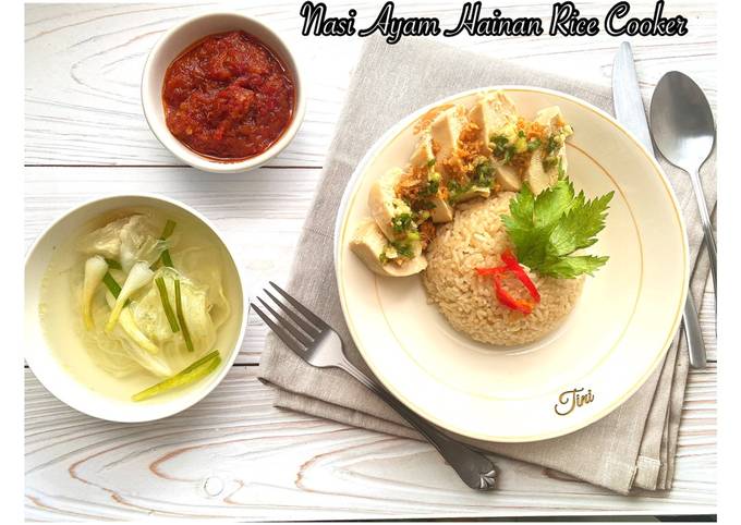 Resep 🥘Nasi Ayam Hainan Rice Cooker Singapura Chef Devina Hermawan oleh