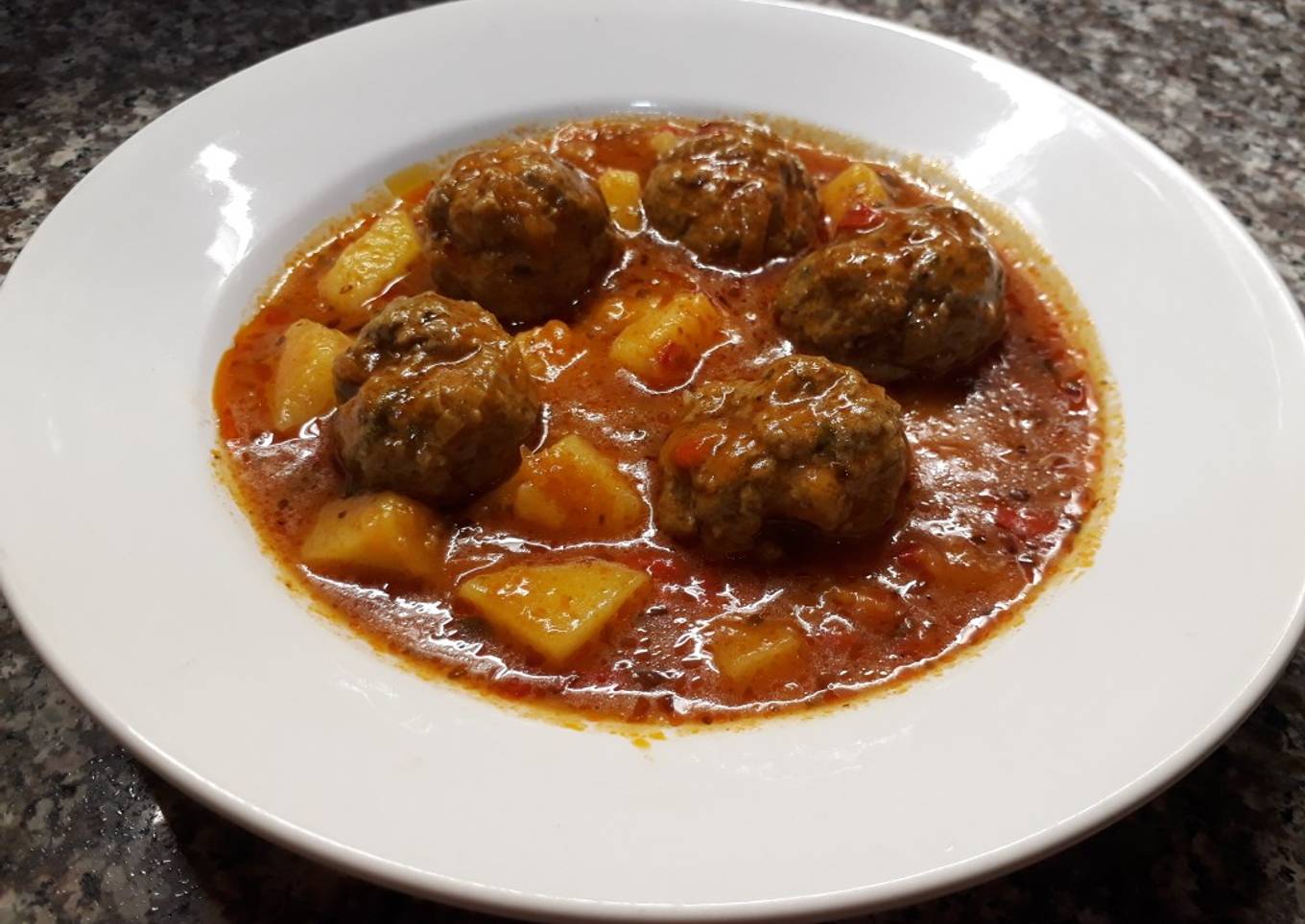 Albóndigas al verdeo