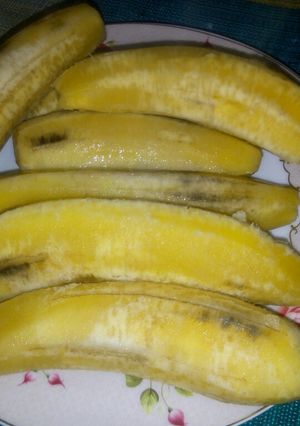 A picture of Boiled plantains # author Marathon #.