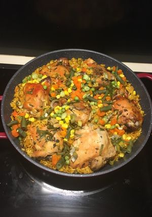 Una foto de Arroz con Pollo Horneado