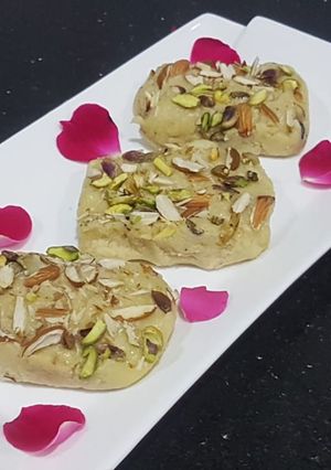A picture of KALAkAND(FAMOUS PAKISTANI SWEET).
