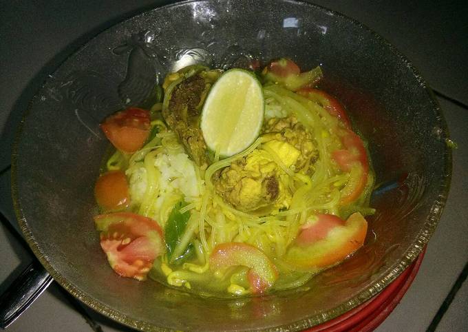 Soto Ayam Kuah Bening