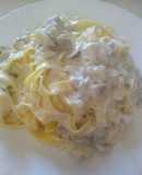 Pasta fresca con champiñones y nata
