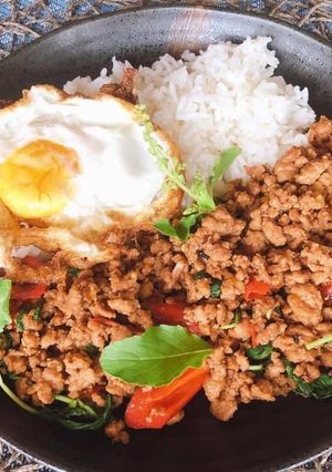A picture of 🧑🏽‍🍳🧑🏼‍🍳 Thai Holy Basil Stir-Fry Recipe (Pad Krapow) |ThaiChef food.