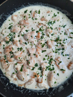 Una foto de Pechugas de Pollo en salsa de Queso