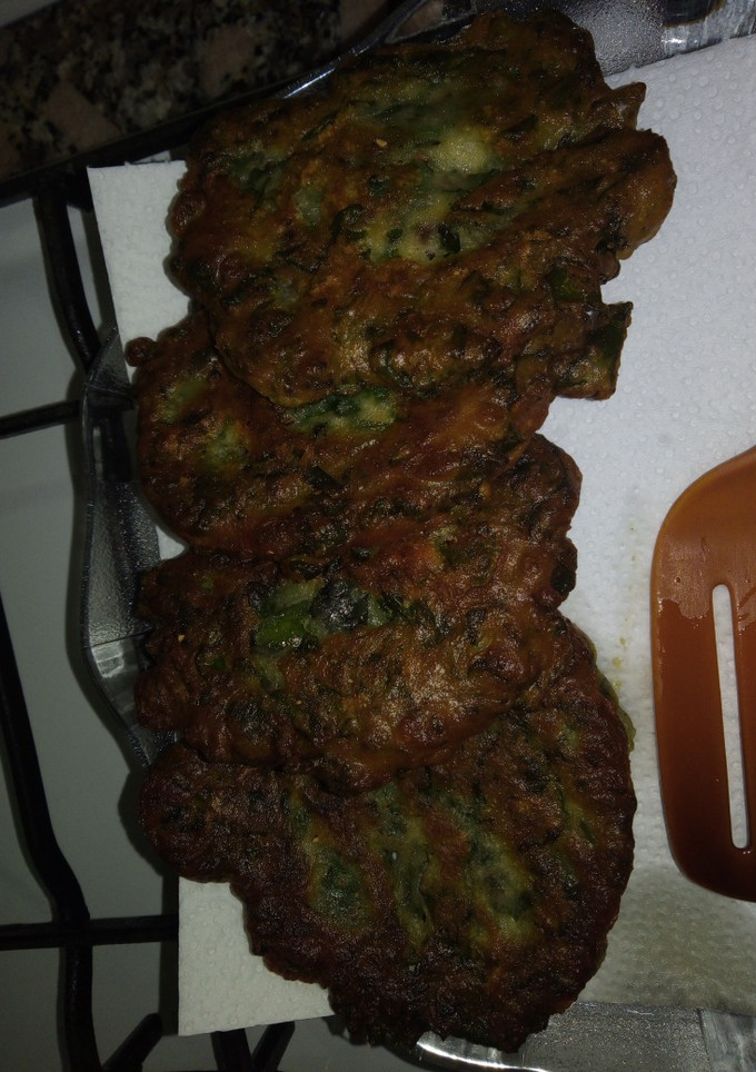 Una foto de Bocaditos de hojas de remolacha