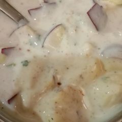 A picture of Apple Raita.