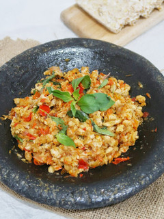 Foto resep Tempe Penyet Sambal Kencur Kemangi