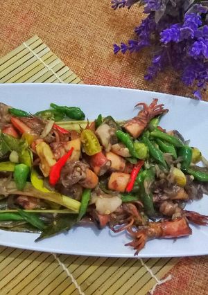 Foto resep Cumi asin cabe ijo warna warni😅