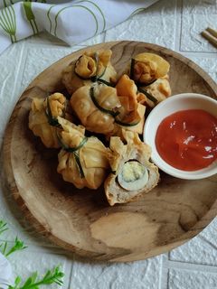 Foto resep Ekado Pangsit Telur Puyuh