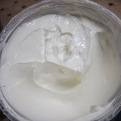 A picture of Greek yogurt.