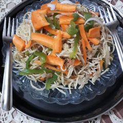 A picture of Stir fried vegetables noodles.