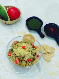 A picture of Bhel puri.