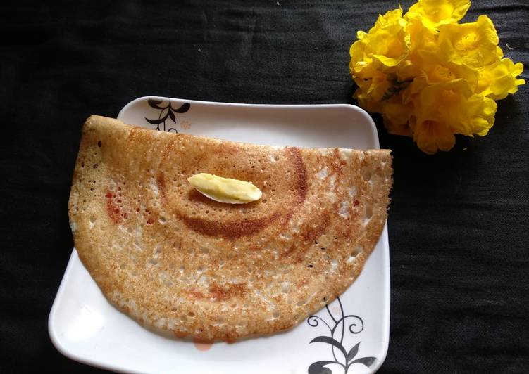 Recipe of Any-night-of-the-week Davangere benne dosa / davangere butter dosa