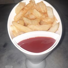 A picture of French fries.