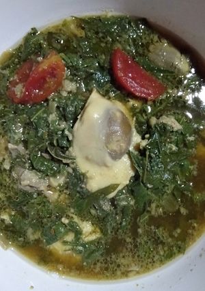 Foto resep Daun singkong kuah telur