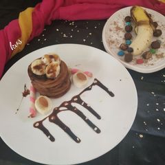 A picture of Banana Oatmeal Pancakes.