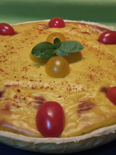 Una foto de Pastel de merluza con patatas