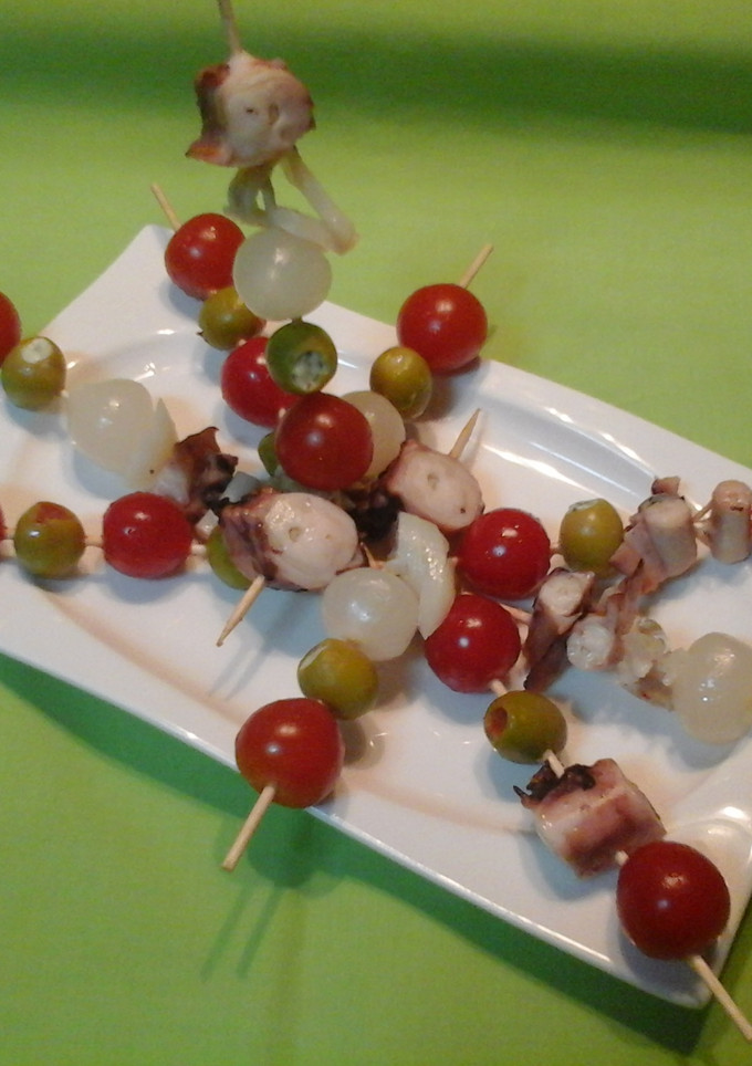 Una foto de Mini brochetas 