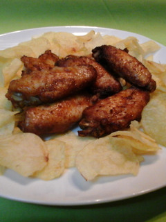 Una foto de Alitas de pollo adobadas