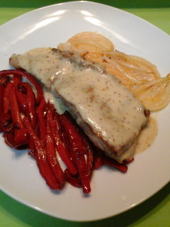 Una foto de Costillar con mostaza y miel