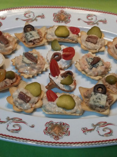 Una foto de Canapes festivos