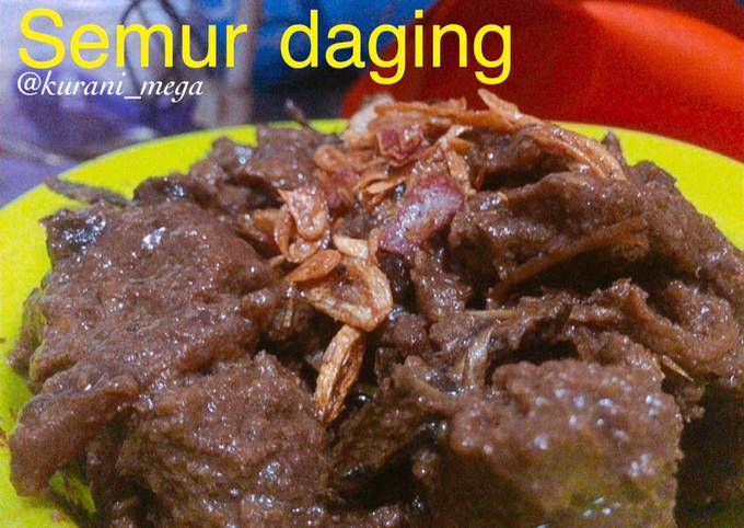 Semur daging