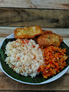 Foto resep Nasi Liwet Sambel Kencur Tempe Teri