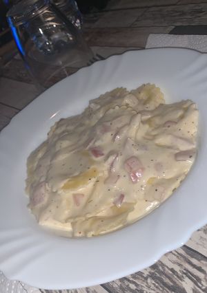 Una foto de Lunette cacio e pepe