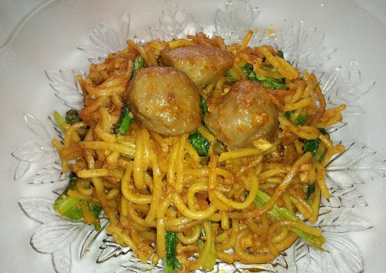 Resep Mie goreng bakso sapi yang Menggugah Selera