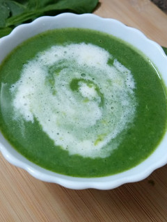 A picture of Creamy Spinach Soup.