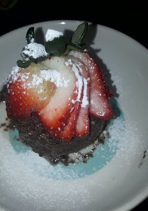 Una foto de Postre fácil de chocolate en microondas