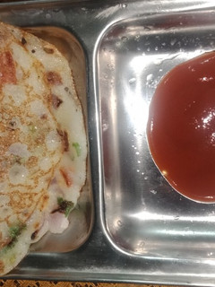 વેજીટેબલ રવા ચીલા (Vegetable Rava Chila Recipe in Gujarati) રેસીપી મુખ્ય ફોટો