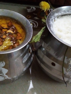 தலைப்பு : சர்க்கரை பொங்கல் வெண் பொங்கல்(sweet pongal ven pongal recipe in tamil) செய்முறை முக்கிய புகைப்படம்