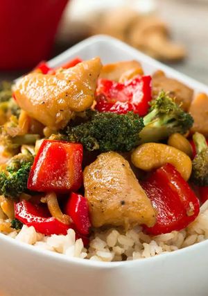A picture of Front Street Heat Chicken Stir-fry Sauce.