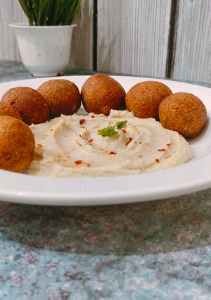 ફલાફલ (Falafel Recipe In Gujarati) રેસીપી મુખ્ય ફોટો