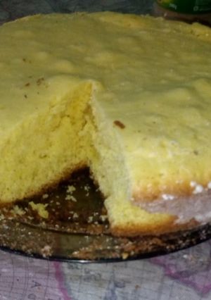 Una foto de Bizcochuelo de limón en cacerola